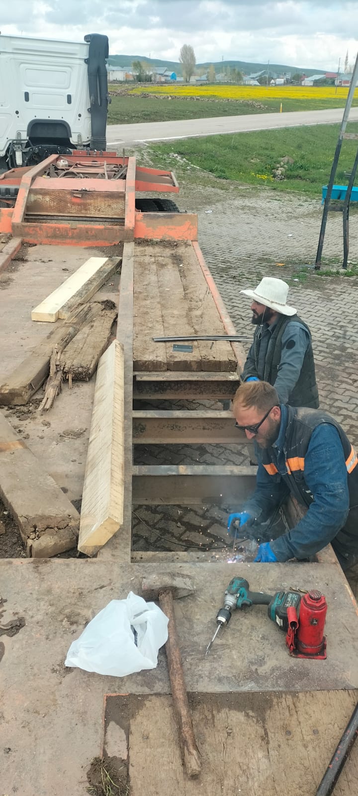 Urgun Demir Doğrama 